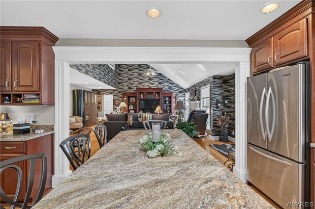 1189 Maple Road, Amherst, NY 14221