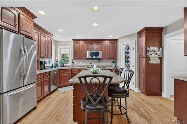 1189 Maple Road, Amherst, NY 14221