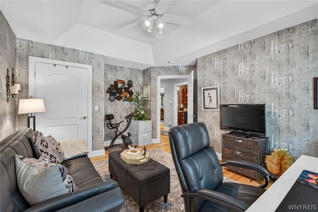 1189 Maple Road, Amherst, NY 14221