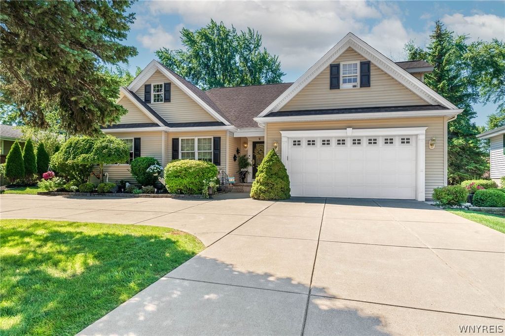 1189 Maple Road, Amherst, NY 14221