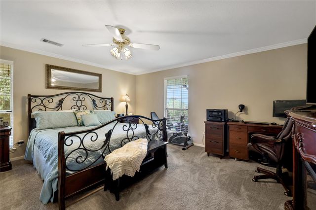 220 Lake Oaks Boulevard, Coldspring, TX 77331