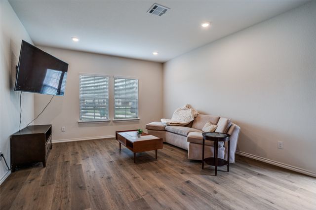 512 Goliad Street, Sherman, TX 75090