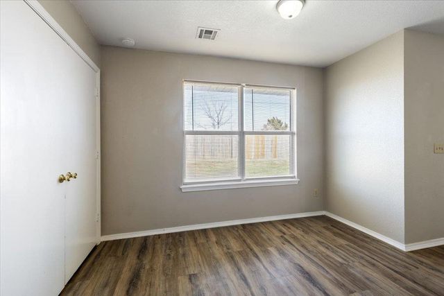 209 E B Ave, Cache, OK 73527