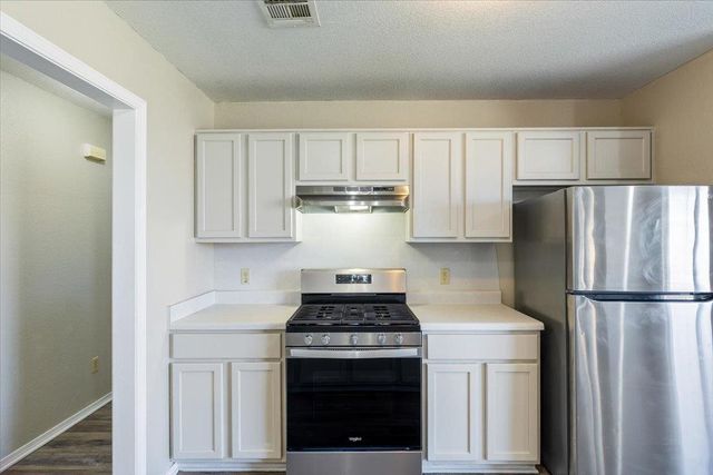 209 E B Ave, Cache, OK 73527