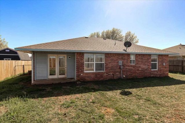 209 E B Ave, Cache, OK 73527
