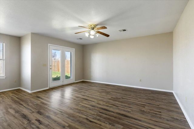 209 E B Ave, Cache, OK 73527