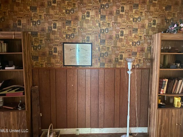 613 Georgetown Street, Hazlehurst, MS 39083