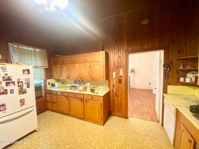 613 Georgetown Street, Hazlehurst, MS 39083