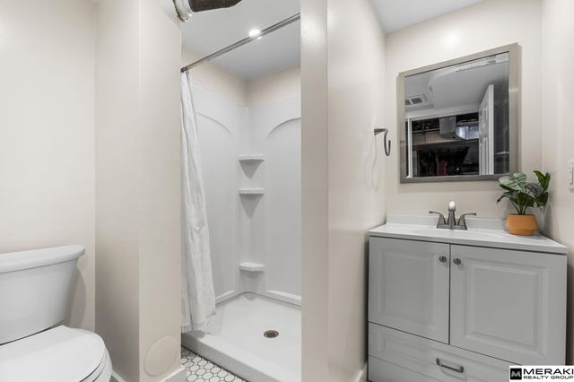 4535 Shirley Street, Omaha, NE 68106