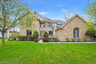 12429 Moceri Drive, Grand Blanc, MI 48439