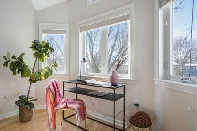 27 Lopez Street 27, Cambridge, MA 02139