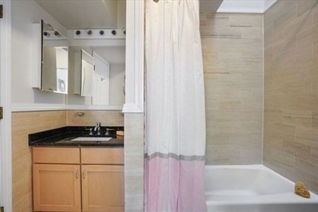 27 Lopez Street 27, Cambridge, MA 02139