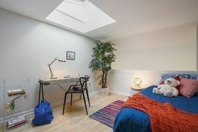 27 Lopez Street 27, Cambridge, MA 02139