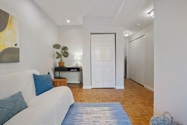 27 Lopez Street 27, Cambridge, MA 02139
