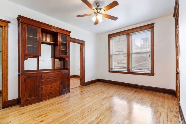 2548 W Augusta Avenue 2R, Chicago, IL 60622