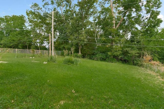 7304 E 85th Terrace, Kansas City, MO 64138