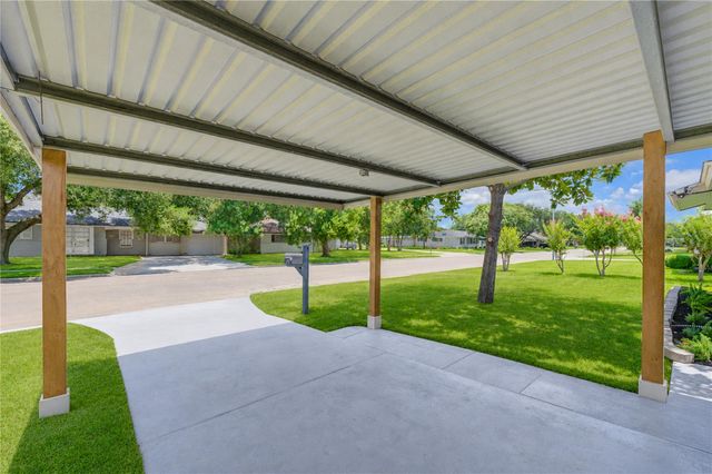 3538 Truxton Drive, Pasadena, TX 77503