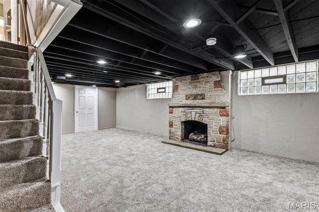 553 Westview Drive, University City, MO 63130