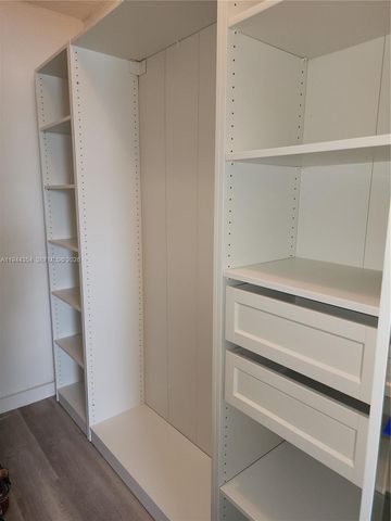 2931 E Sunrise Lakes Dr 205, Sunrise, FL 33322