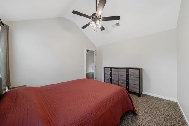 612 Crowder Ct, Clarksville, TN 37042