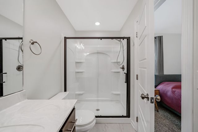 612 Crowder Ct, Clarksville, TN 37042