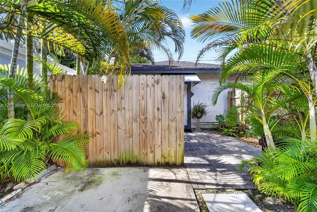 1520 SW 11th Ter A, Miami, FL 33135