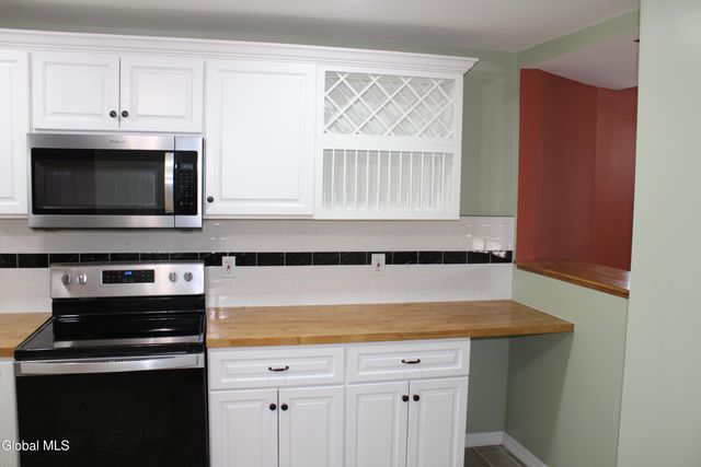 459 State Highway 334, Johnstown, NY 12095