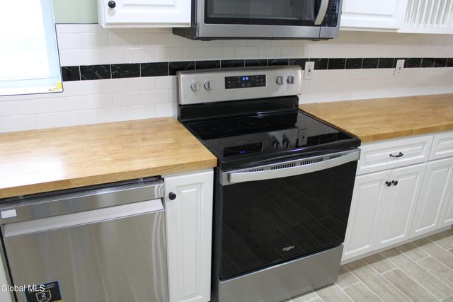 459 State Highway 334, Johnstown, NY 12095