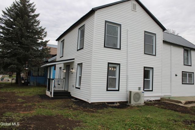 459 State Highway 334, Johnstown, NY 12095