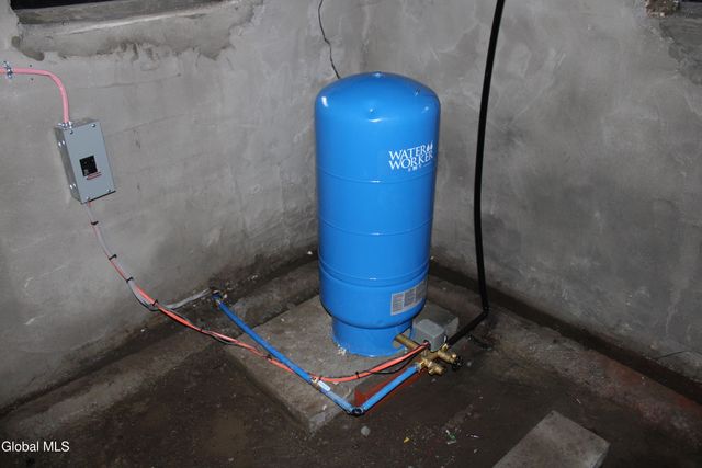 459 State Highway 334, Johnstown, NY 12095