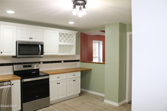 459 State Highway 334, Johnstown, NY 12095