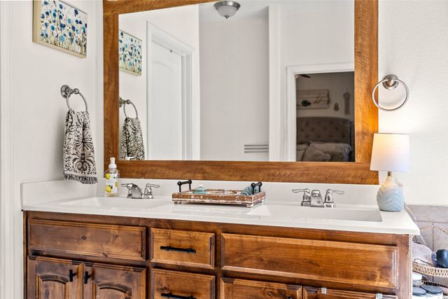 1737 Kachina Lodge Road, Fort Worth, TX 76131
