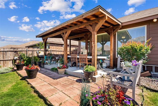 1737 Kachina Lodge Road, Fort Worth, TX 76131