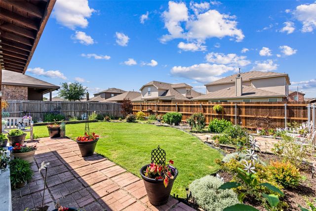 1737 Kachina Lodge Road, Fort Worth, TX 76131