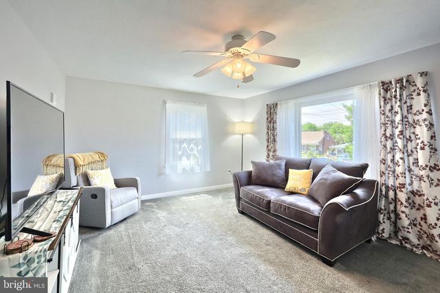 405 N WILLIAMS ST, York, PA 17404