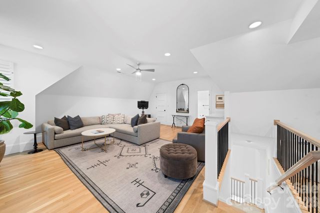 6517 Gardner Lane, Charlotte, NC 28270