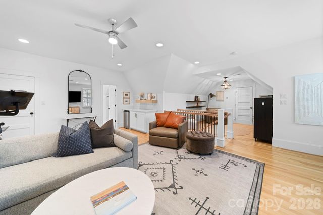 6517 Gardner Lane, Charlotte, NC 28270