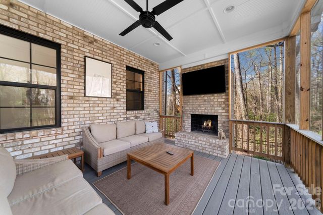 6517 Gardner Lane, Charlotte, NC 28270