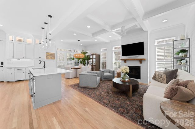 6517 Gardner Lane, Charlotte, NC 28270