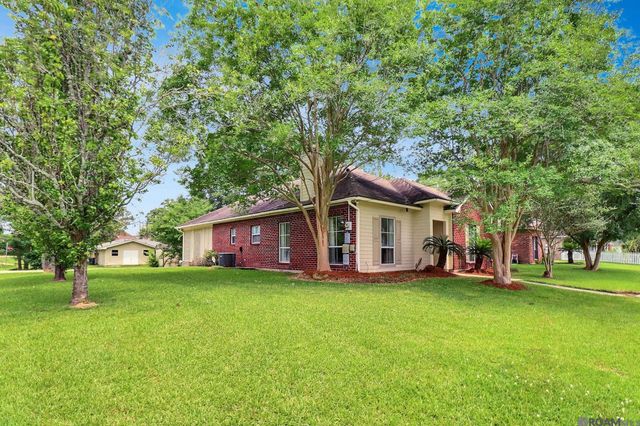15441 Leverde Ave, Saint George, LA 70817