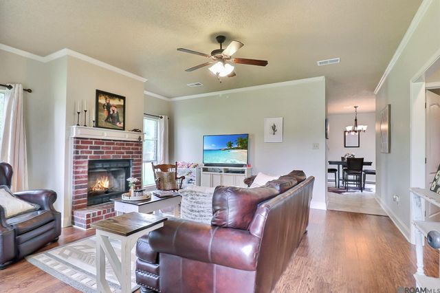 15441 Leverde Ave, Saint George, LA 70817