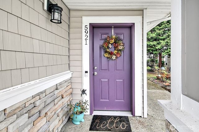 5921 S 234th Place, Kent, WA 98032