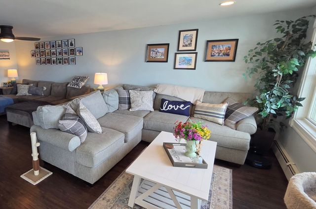 145 Staples Shore Rd, Lakeville, MA 02347