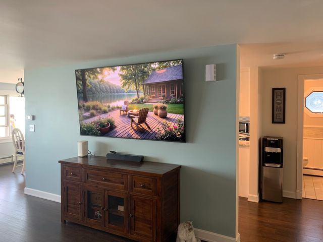 145 Staples Shore Rd, Lakeville, MA 02347