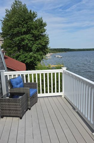 145 Staples Shore Rd, Lakeville, MA 02347
