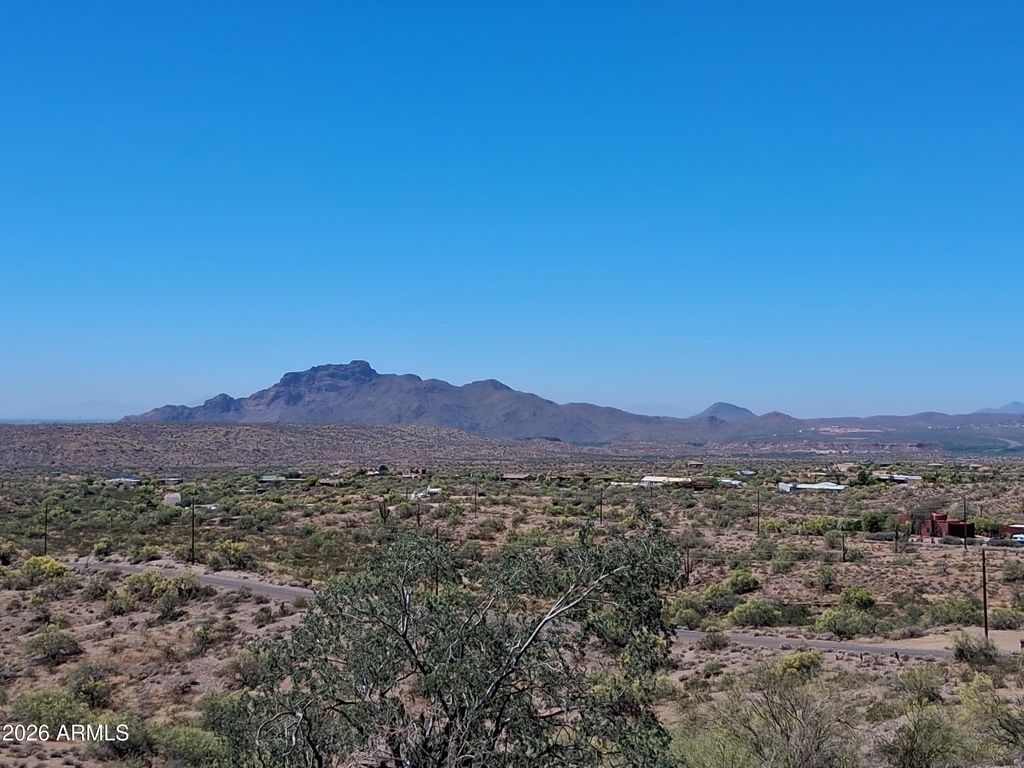 Image 16 of property listing at 2-A N Goldfield Road 2-A, Fort Mcdowell, AZ 85264