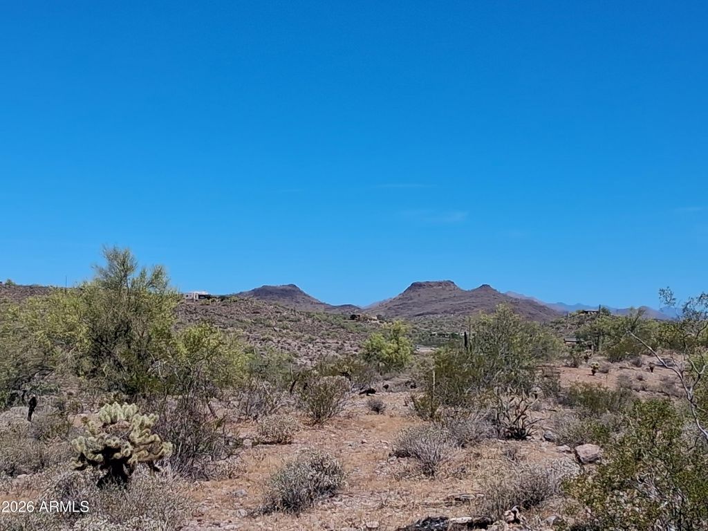 Image 19 of property listing at 2-A N Goldfield Road 2-A, Fort Mcdowell, AZ 85264