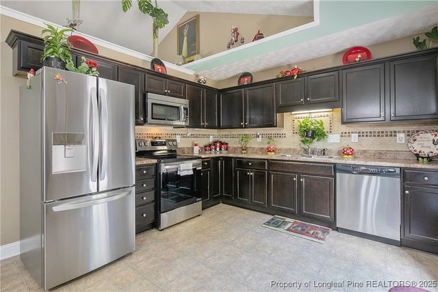 245 Apple Tree Circle, Raeford, NC 28376