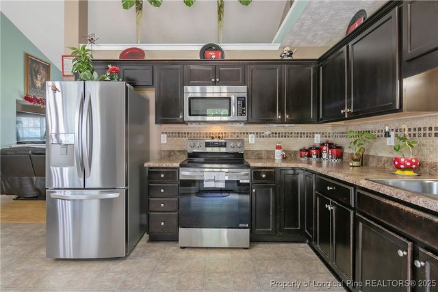 245 Apple Tree Circle, Raeford, NC 28376