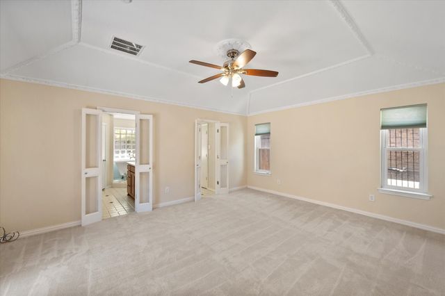 1919 Creek Wood Drive, Arlington, TX 76006